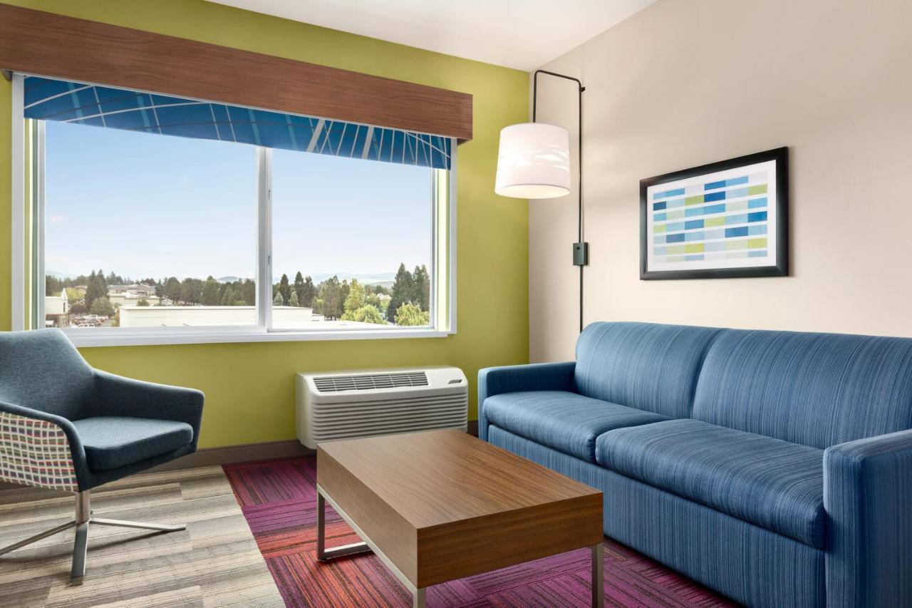 Holiday Inn Express & Suites - Ukiah By Ihg Екстер'єр фото