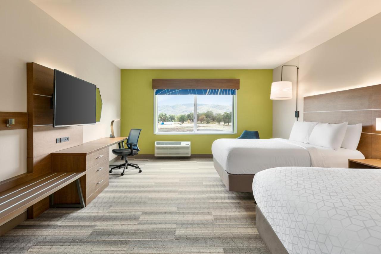 Holiday Inn Express & Suites - Ukiah By Ihg Екстер'єр фото