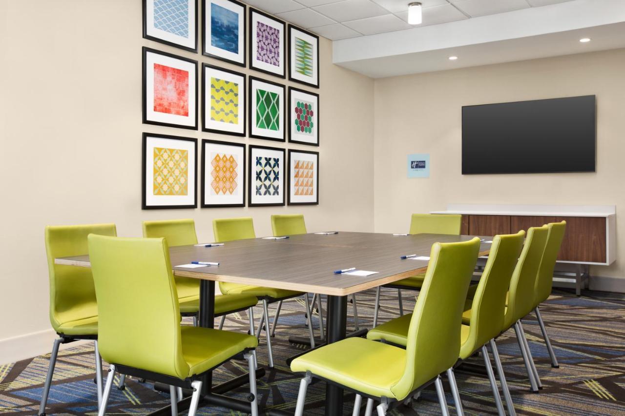 Holiday Inn Express & Suites - Ukiah By Ihg Екстер'єр фото