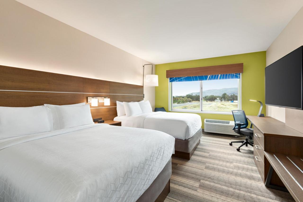 Holiday Inn Express & Suites - Ukiah By Ihg Екстер'єр фото