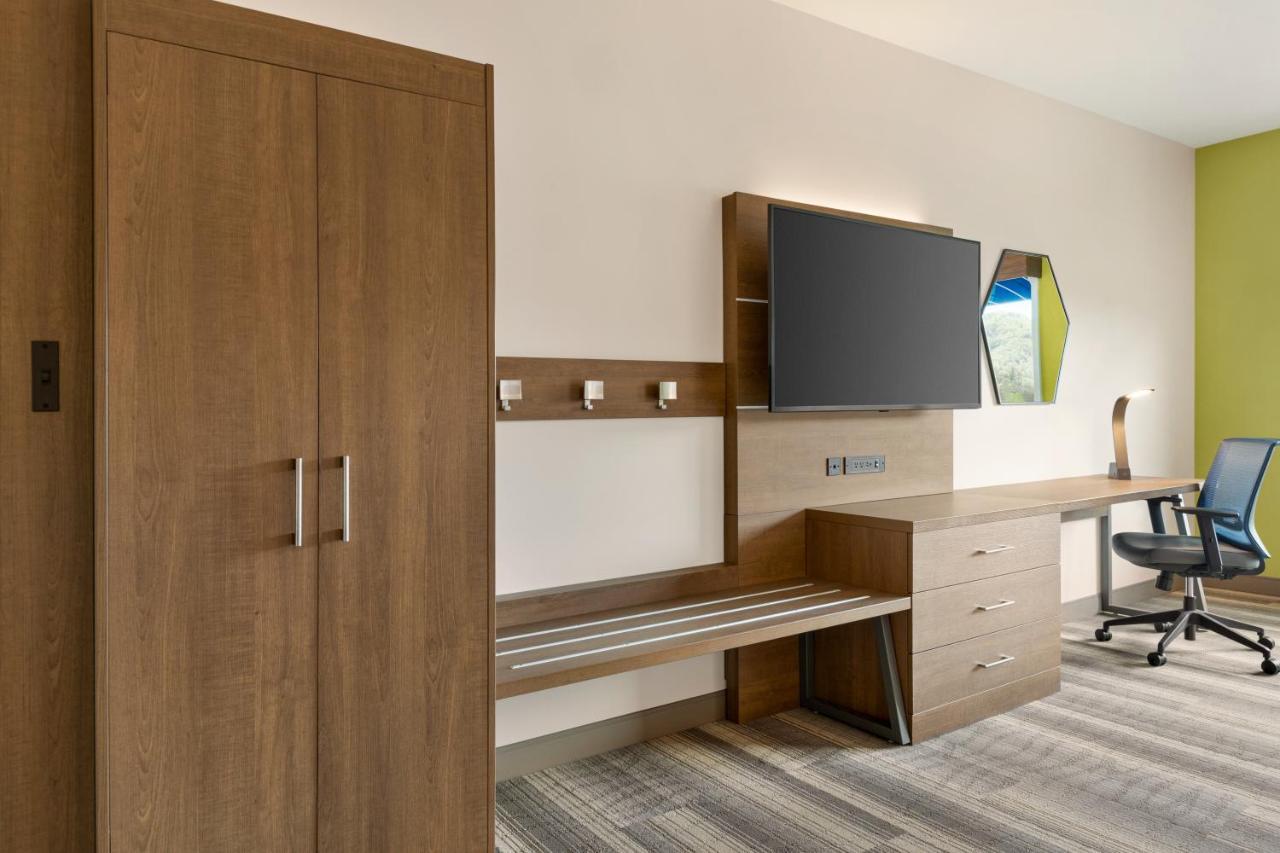 Holiday Inn Express & Suites - Ukiah By Ihg Екстер'єр фото
