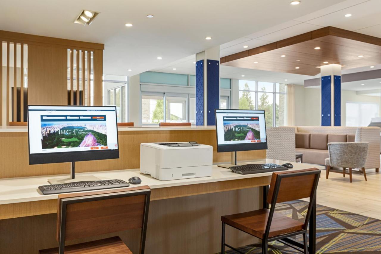 Holiday Inn Express & Suites - Ukiah By Ihg Екстер'єр фото